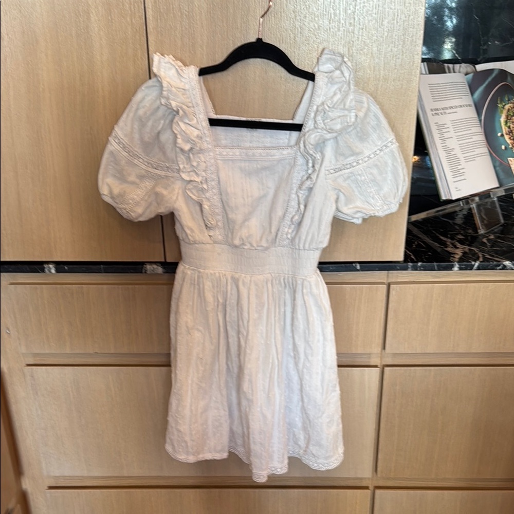 Habitual White Ruffled Short Sleeve Dress - in need of some dry cleaning ;)